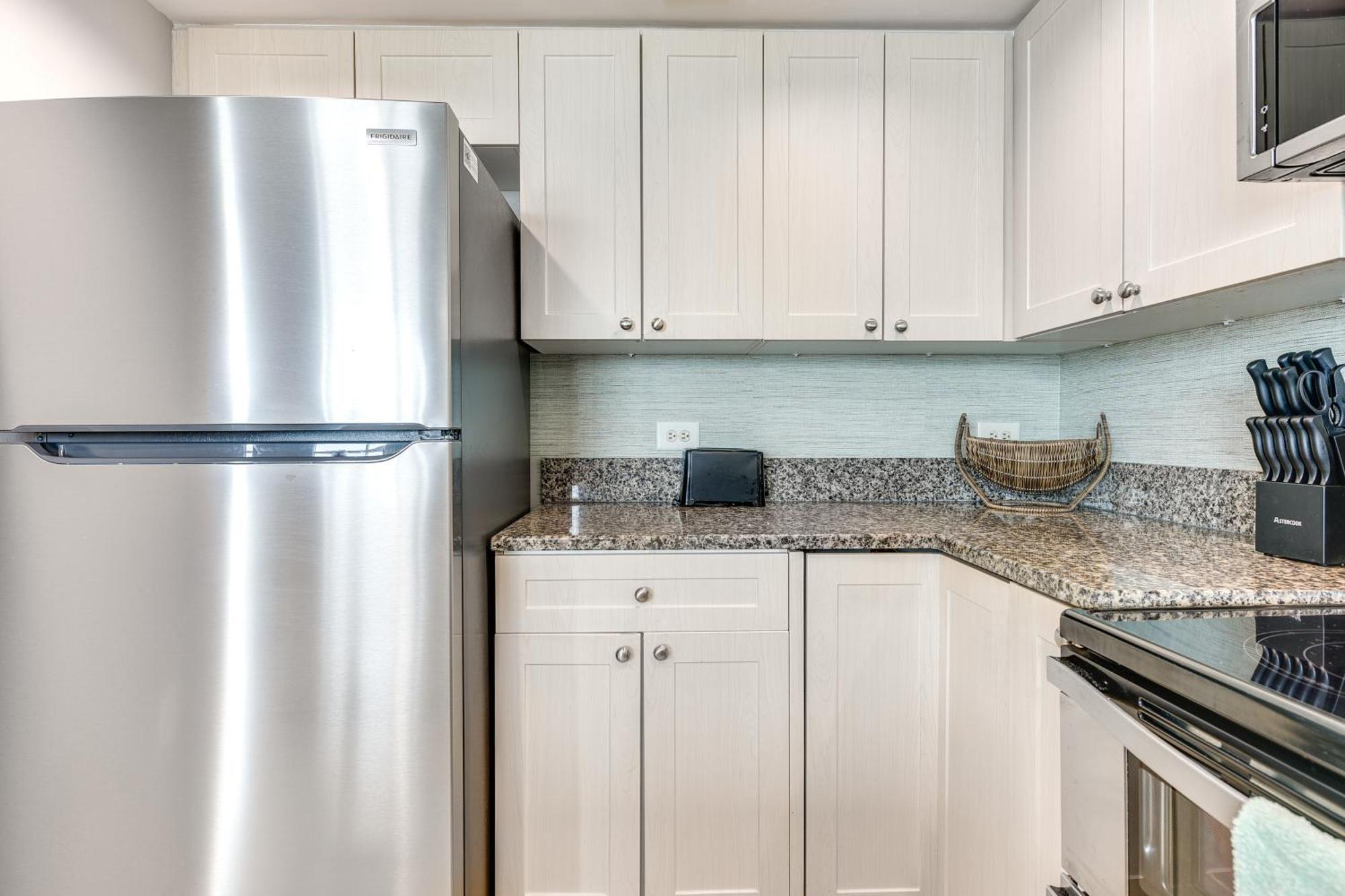 Chic North Myrtle Beach Condo Beach Front! Exterior photo